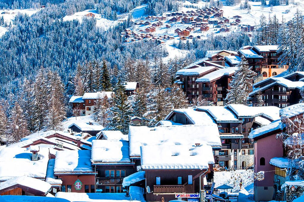 Residence Goelia Les Chalets De Wengen La Plagne Eksteriør billede